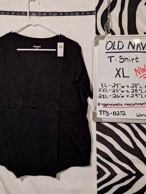 NWT Old Navy Shirt, Black, XL